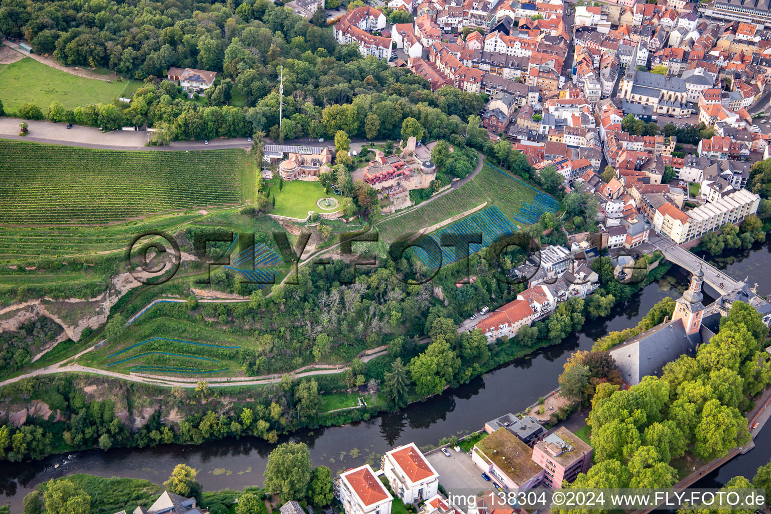 Vue aérienne de Kauzenburg par Mike's Catering sur le Kauzenberg à Bad Kreuznach dans le département Rhénanie-Palatinat, Allemagne