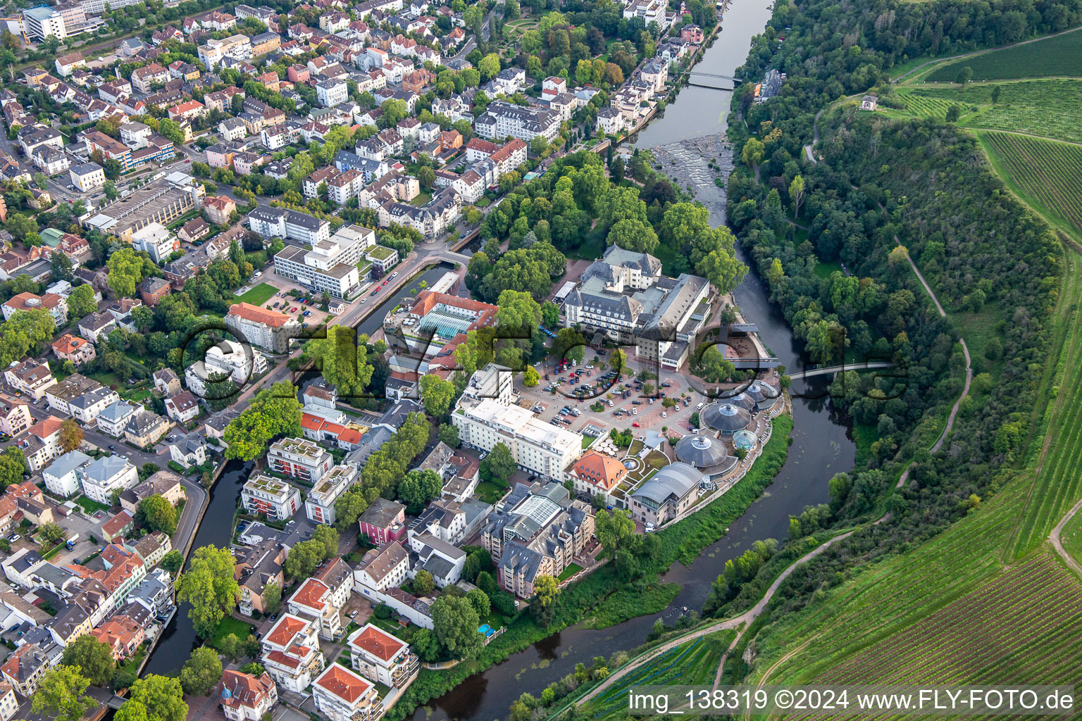 Photographie aérienne de PK Parkhotel Kurhaus à Bad Kreuznach dans le département Rhénanie-Palatinat, Allemagne