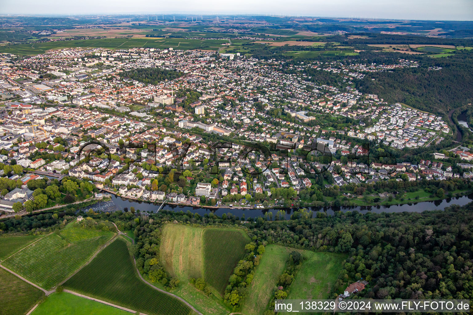 Vue aérienne de Vue d'ensemble du sud-ouest à Bad Kreuznach dans le département Rhénanie-Palatinat, Allemagne