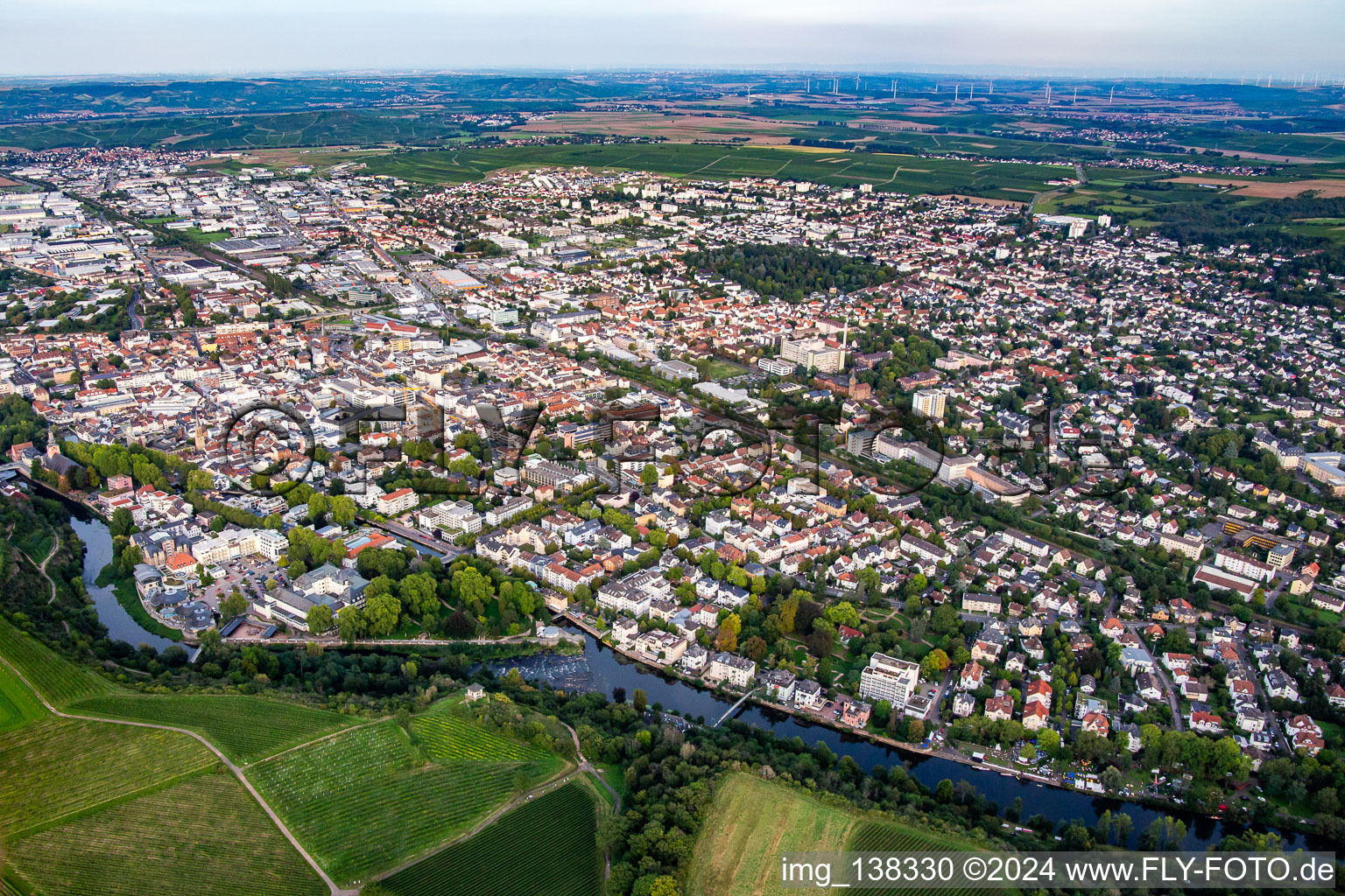 Vue aérienne de Vue d'ensemble du sud-ouest à Bad Kreuznach dans le département Rhénanie-Palatinat, Allemagne