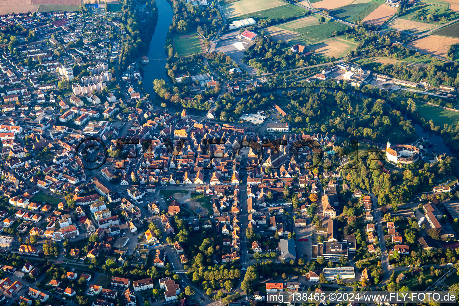 Vue aérienne de Rue d'Heilbronn à Vaihingen an der Enz dans le département Bade-Wurtemberg, Allemagne