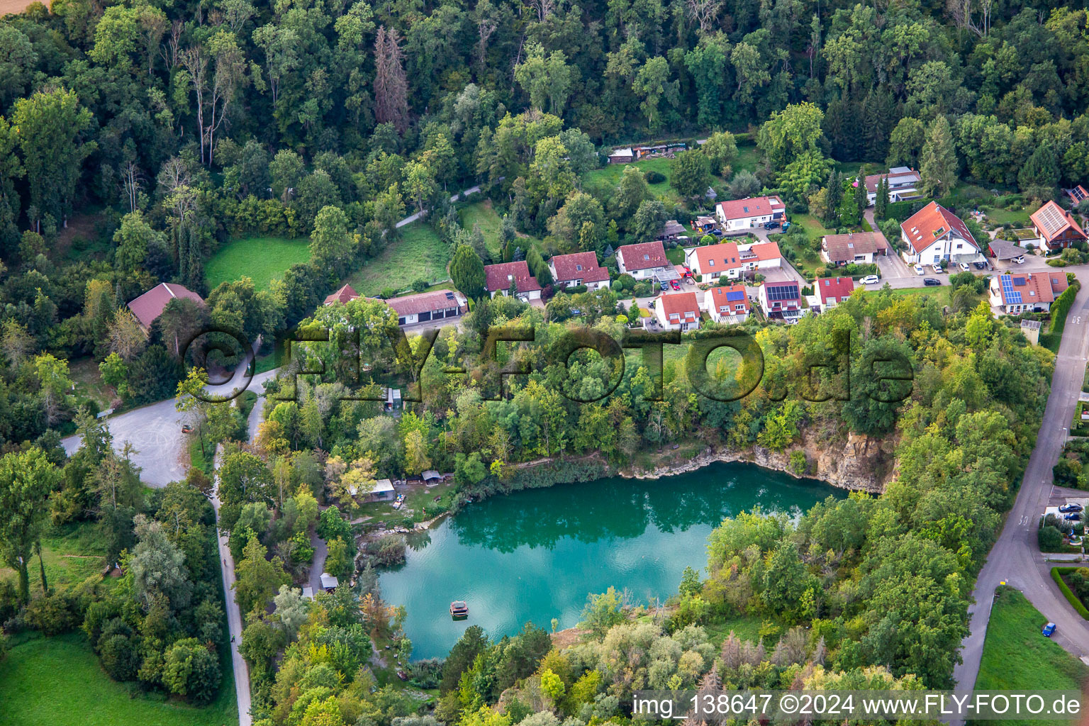 Vue aérienne de Lac Tauchstein à Talheim dans le département Bade-Wurtemberg, Allemagne