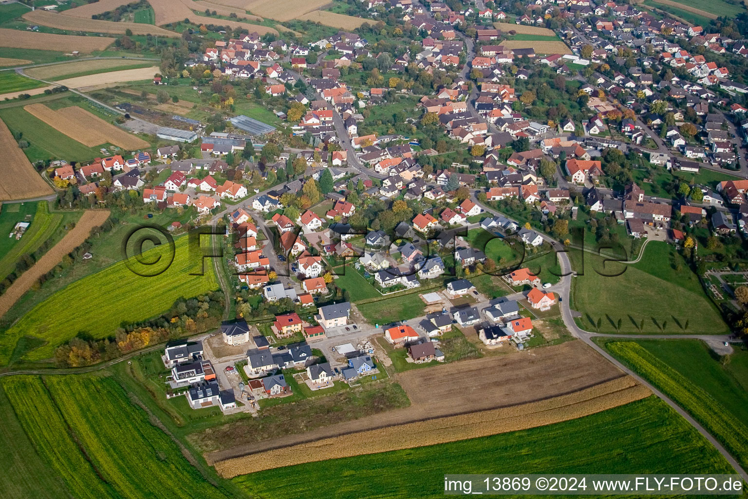 Vue aérienne de Vue sur le village à le quartier Legelshurst in Willstätt dans le département Bade-Wurtemberg, Allemagne