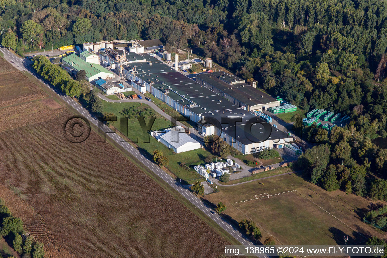 Isolation Sitek à le quartier Altenstadt in Wissembourg dans le département Bas Rhin, France depuis l'avion