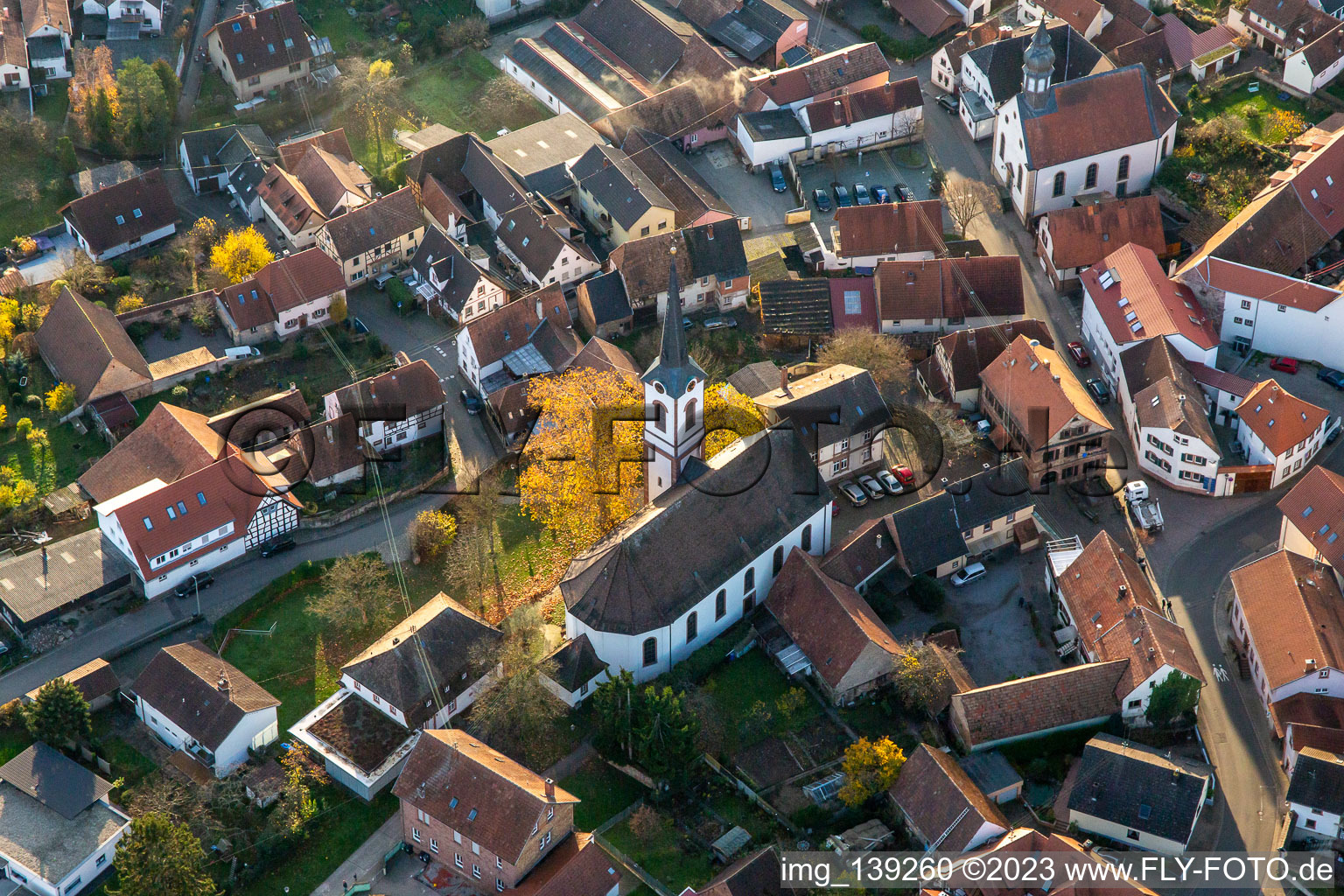 Vue aérienne de Jardin Laurent à Göcklingen dans le département Rhénanie-Palatinat, Allemagne