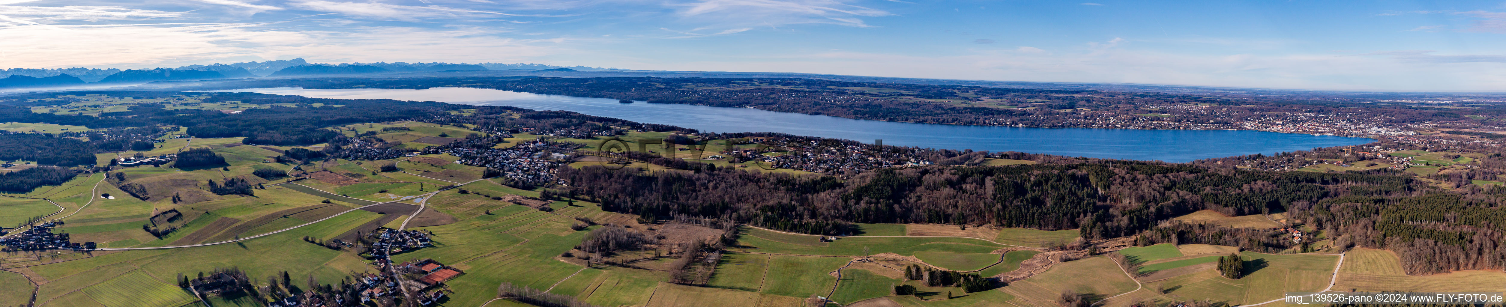 Vue aérienne de De l'est à Starnberger See dans le département Bavière, Allemagne