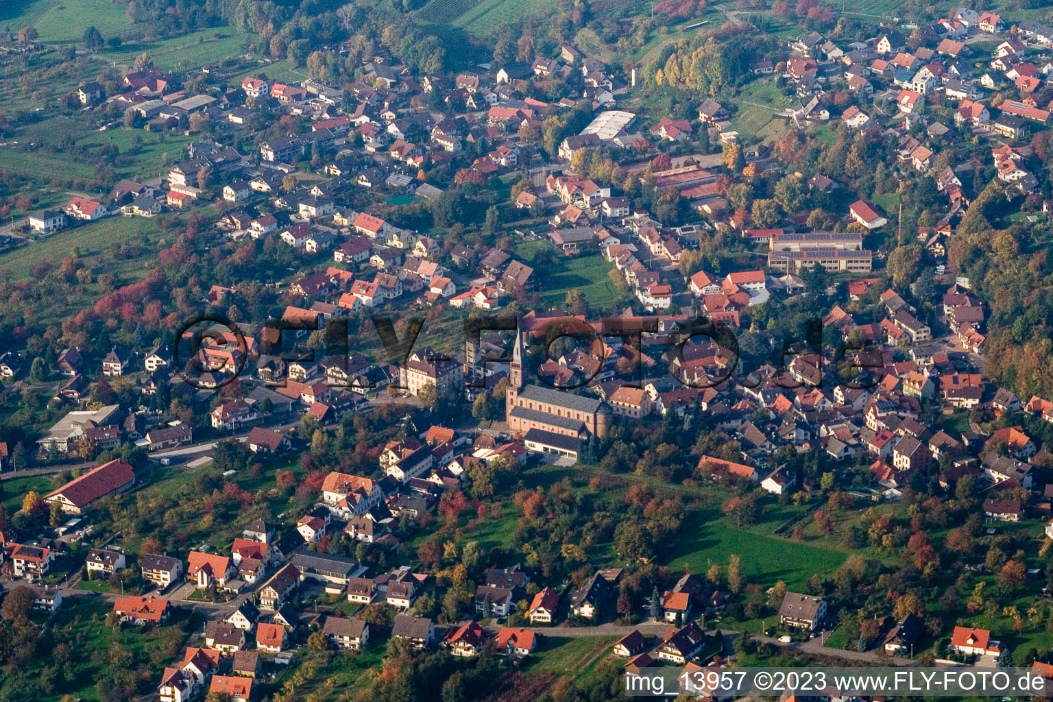 Vue aérienne de Matzenhöfe dans le département Bade-Wurtemberg, Allemagne