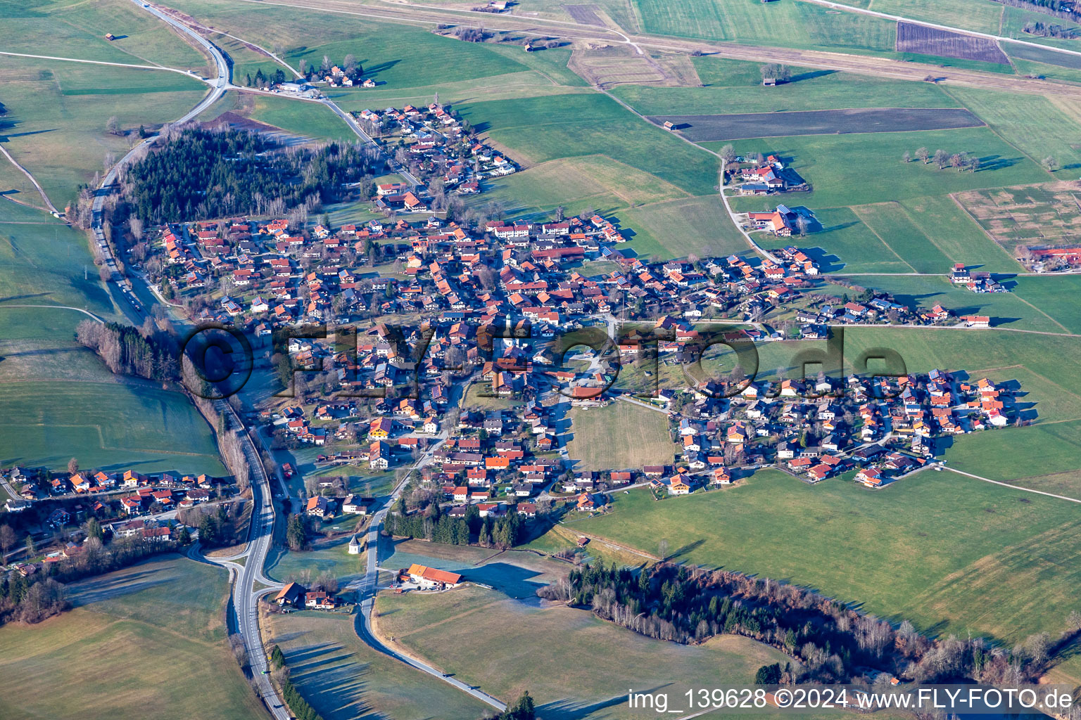 Vue aérienne de De l'est à Greiling dans le département Bavière, Allemagne