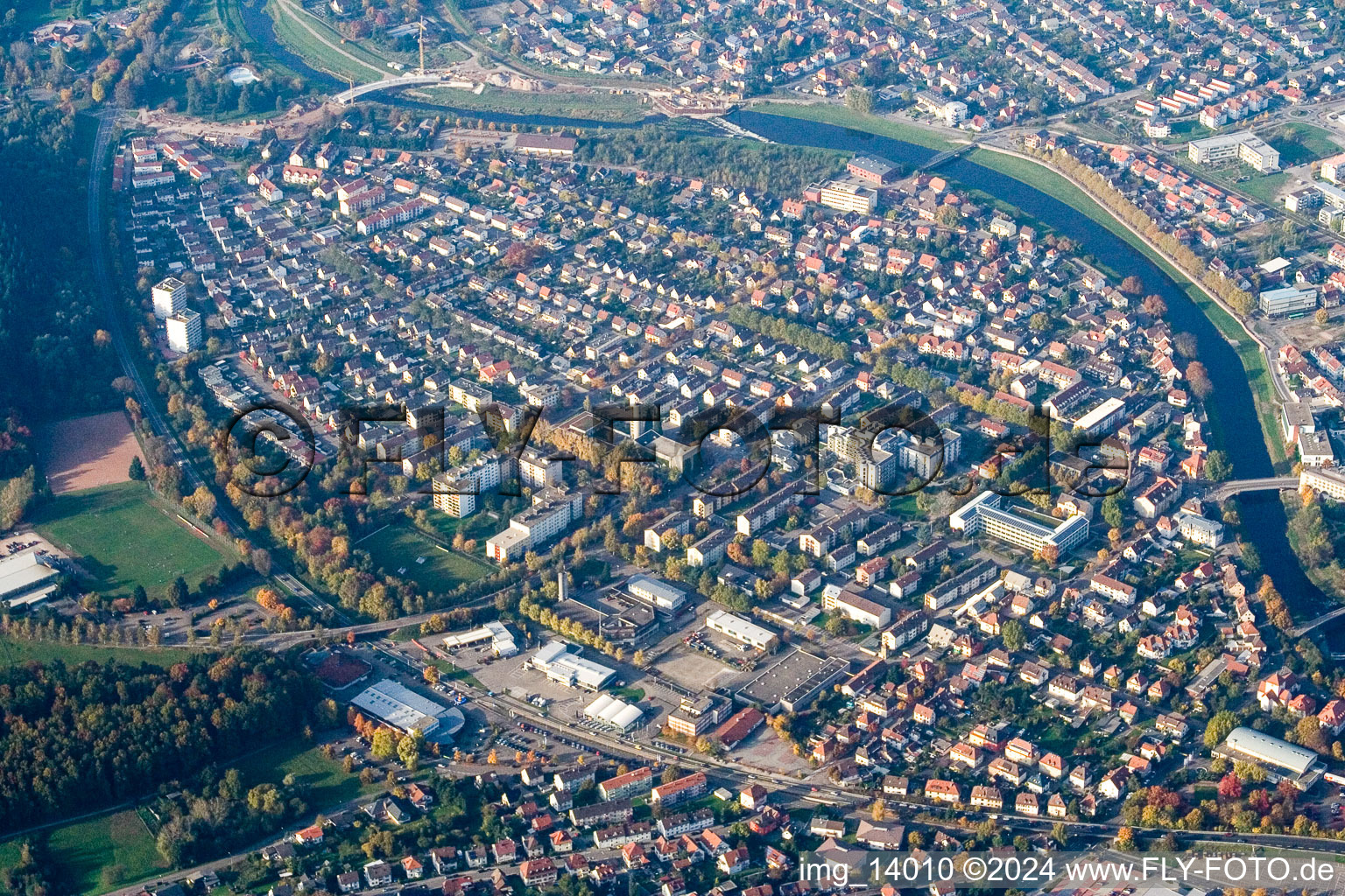 Gaggenau dans le département Bade-Wurtemberg, Allemagne d'en haut