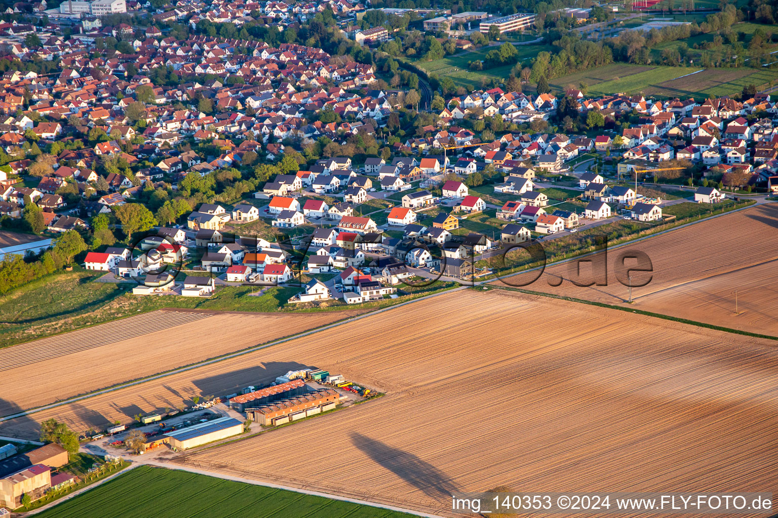 Vue aérienne de Nouvelle zone de développement à Kandel dans le département Rhénanie-Palatinat, Allemagne