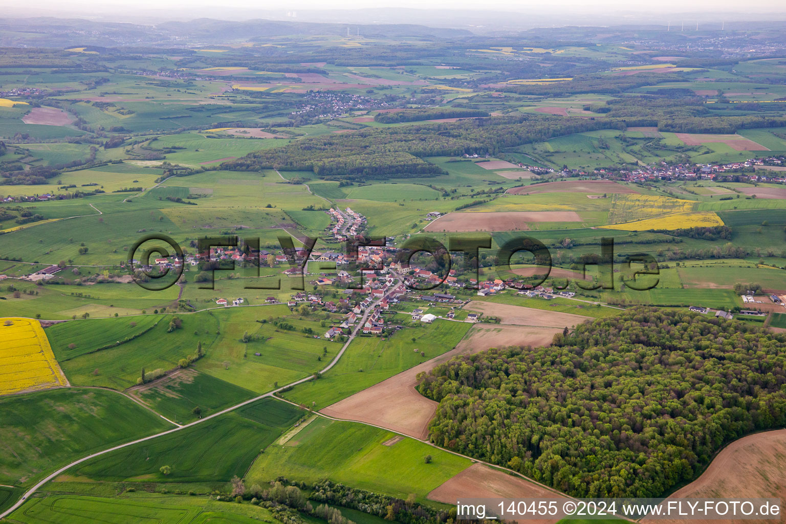 Vue aérienne de Ormersviller dans le département Moselle, France