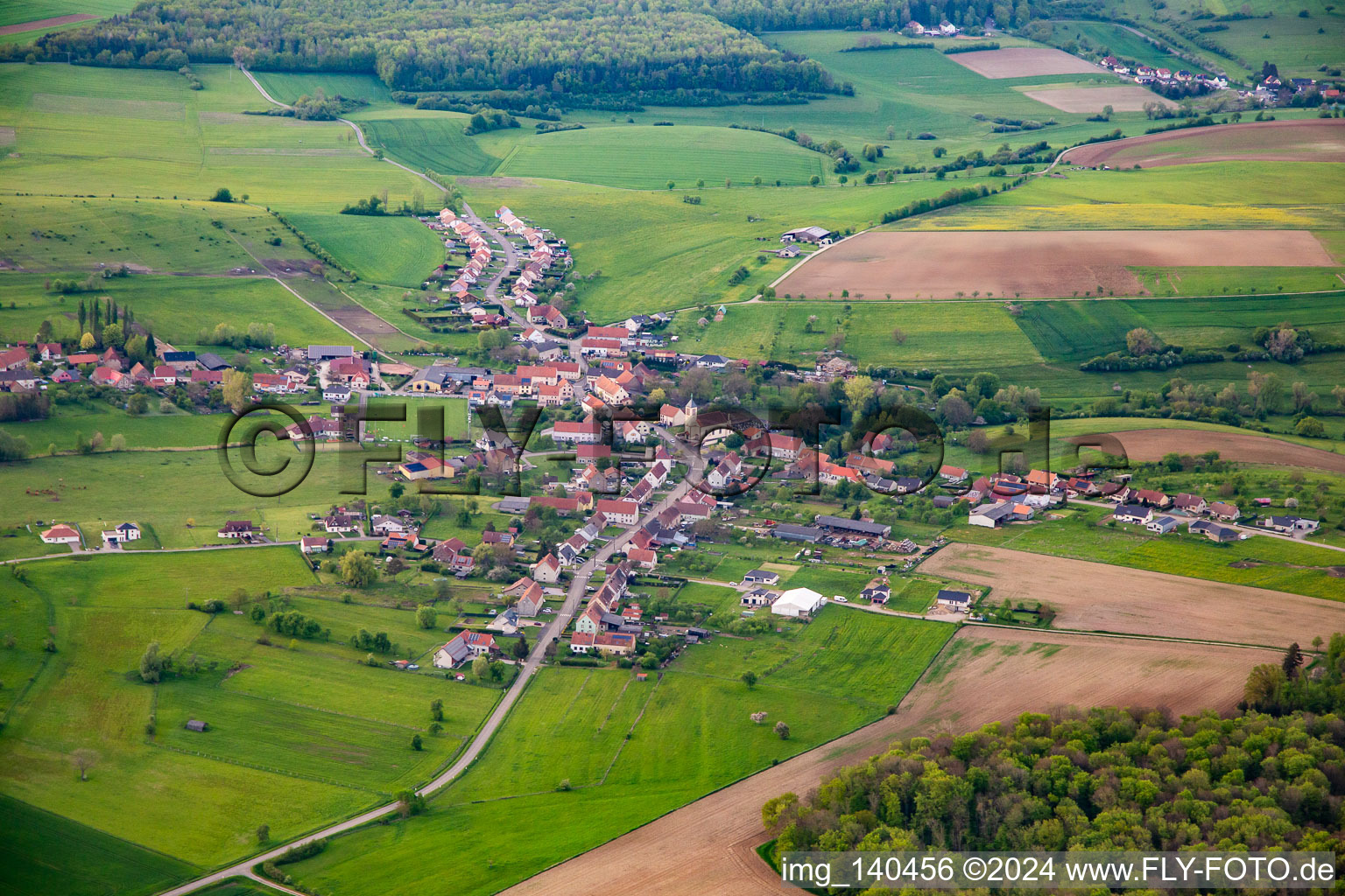 Vue aérienne de Ormersviller dans le département Moselle, France