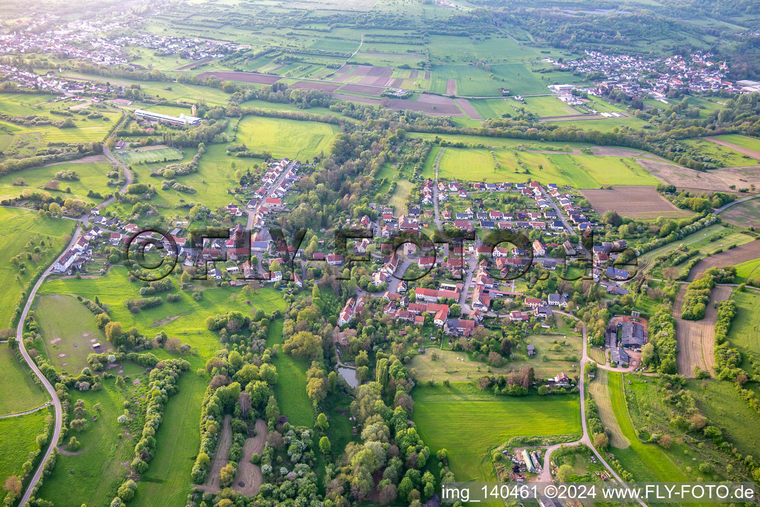 Vue aérienne de Quartier Niedergailbach in Gersheim dans le département Sarre, Allemagne