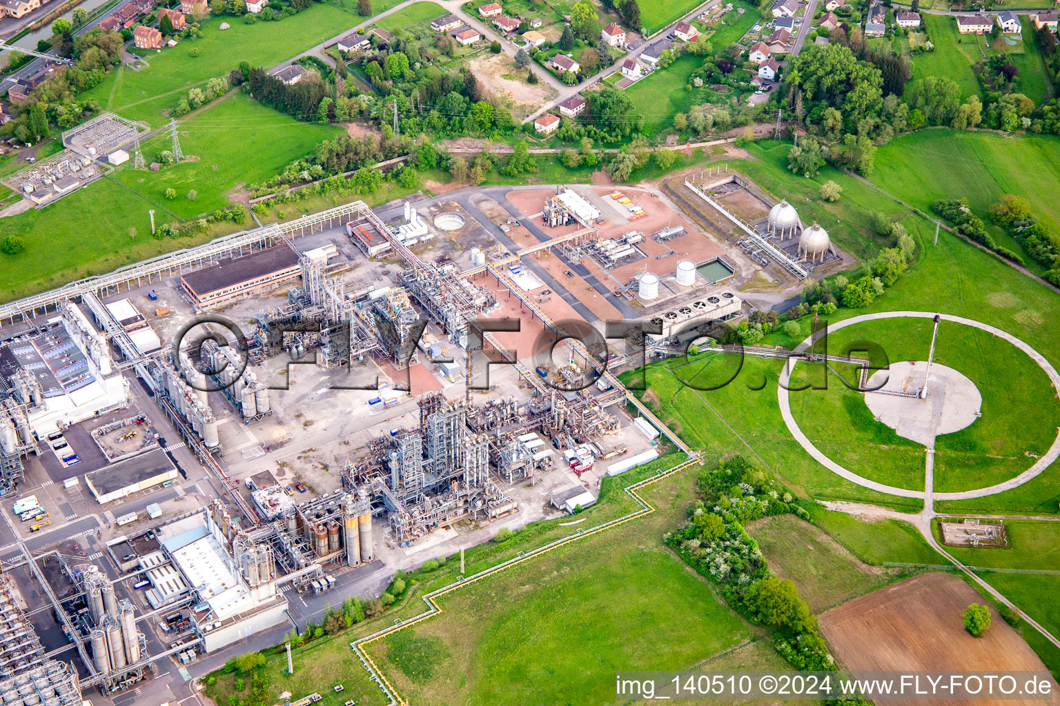 Vue aérienne de INEOS EUROPE Sarralbe, Ortec Industrie à Sarralbe dans le département Moselle, France