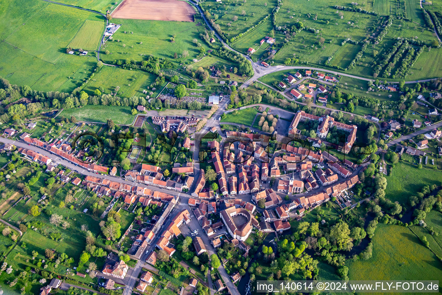 Vue oblique de Fénétrange dans le département Moselle, France