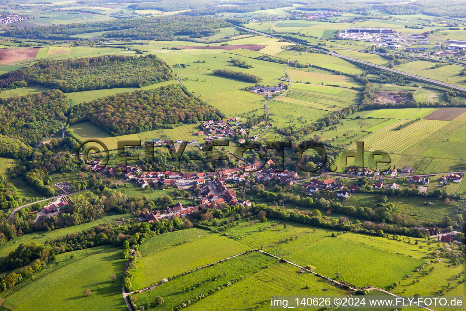 Vue aérienne de Burbach dans le département Bas Rhin, France