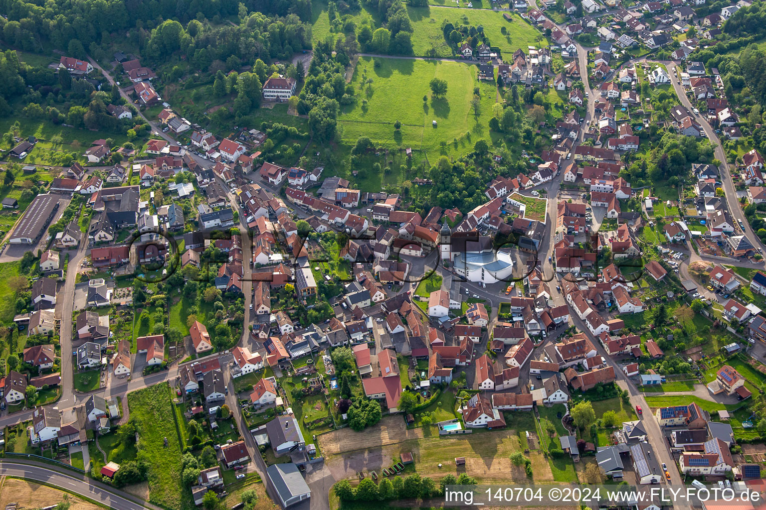 Photographie aérienne de De l'est à le quartier Gossersweiler in Gossersweiler-Stein dans le département Rhénanie-Palatinat, Allemagne