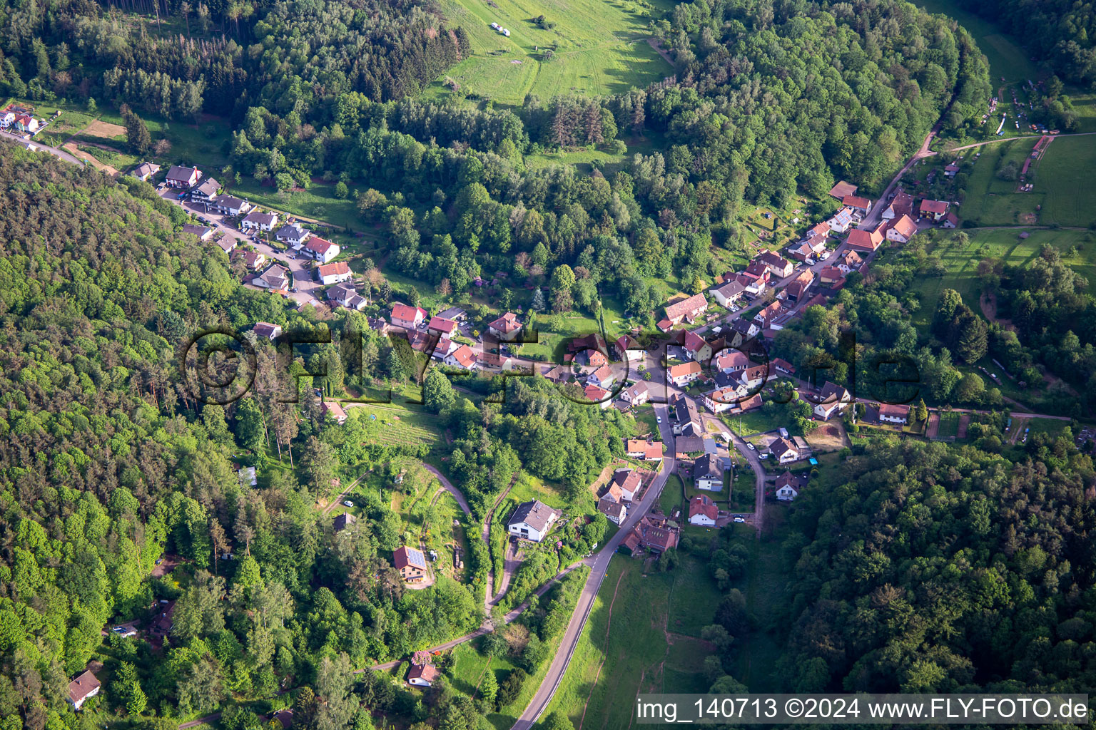 Dimbach dans le département Rhénanie-Palatinat, Allemagne hors des airs