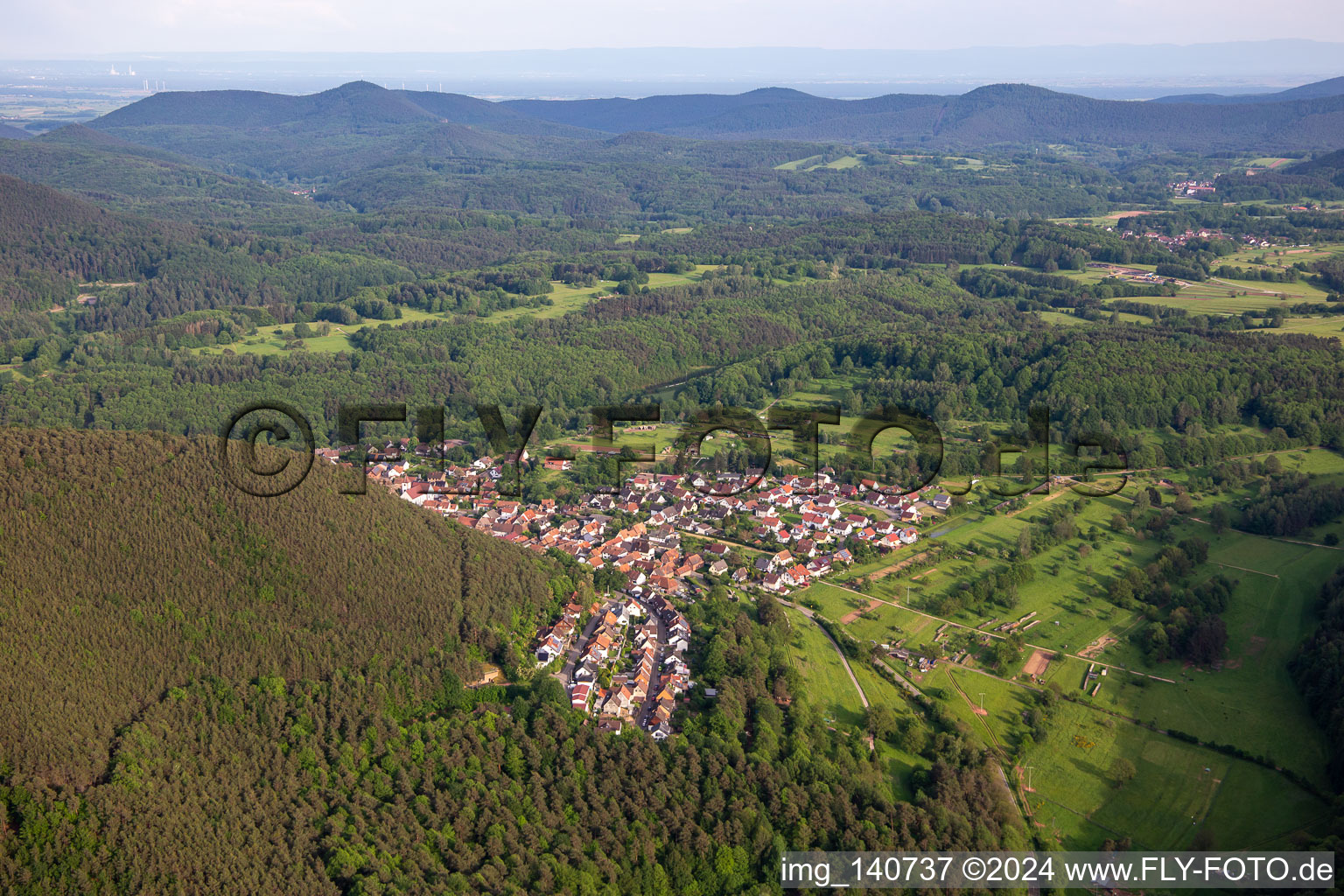 Wernersberg dans le département Rhénanie-Palatinat, Allemagne d'en haut