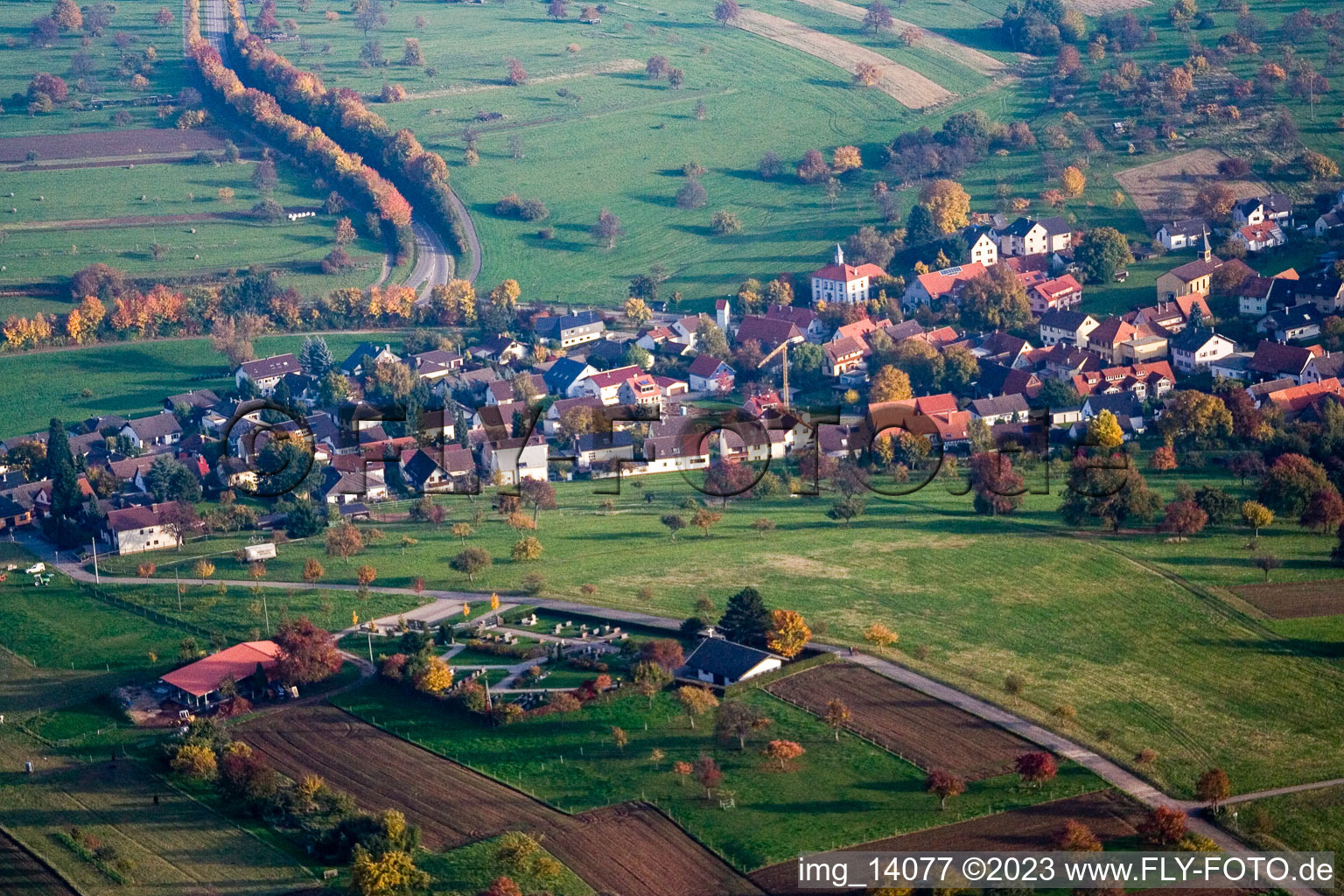 Enregistrement par drone de Quartier Schluttenbach in Ettlingen dans le département Bade-Wurtemberg, Allemagne