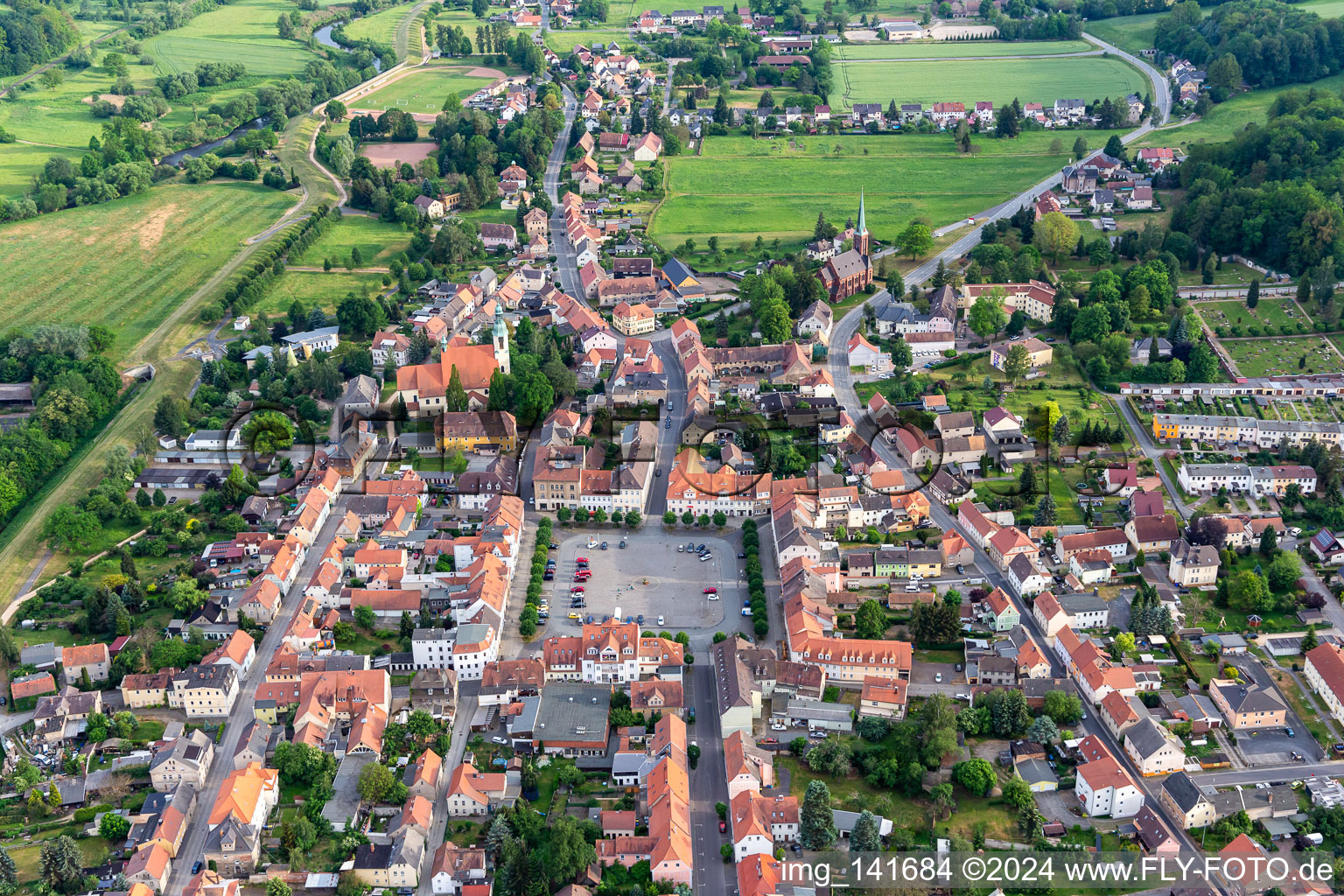 Vue aérienne de Marché à Ostritz dans le département Saxe, Allemagne