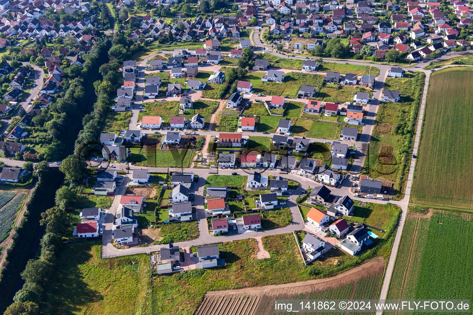 Vue aérienne de NBK K2 du nord à Kandel dans le département Rhénanie-Palatinat, Allemagne