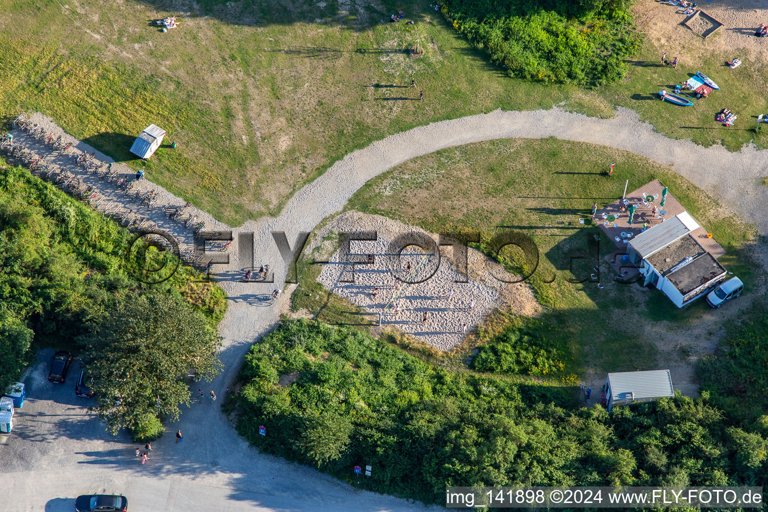 Photographie aérienne de Terrain de beach-volley à Epplesee à le quartier Silberstreifen in Rheinstetten dans le département Bade-Wurtemberg, Allemagne