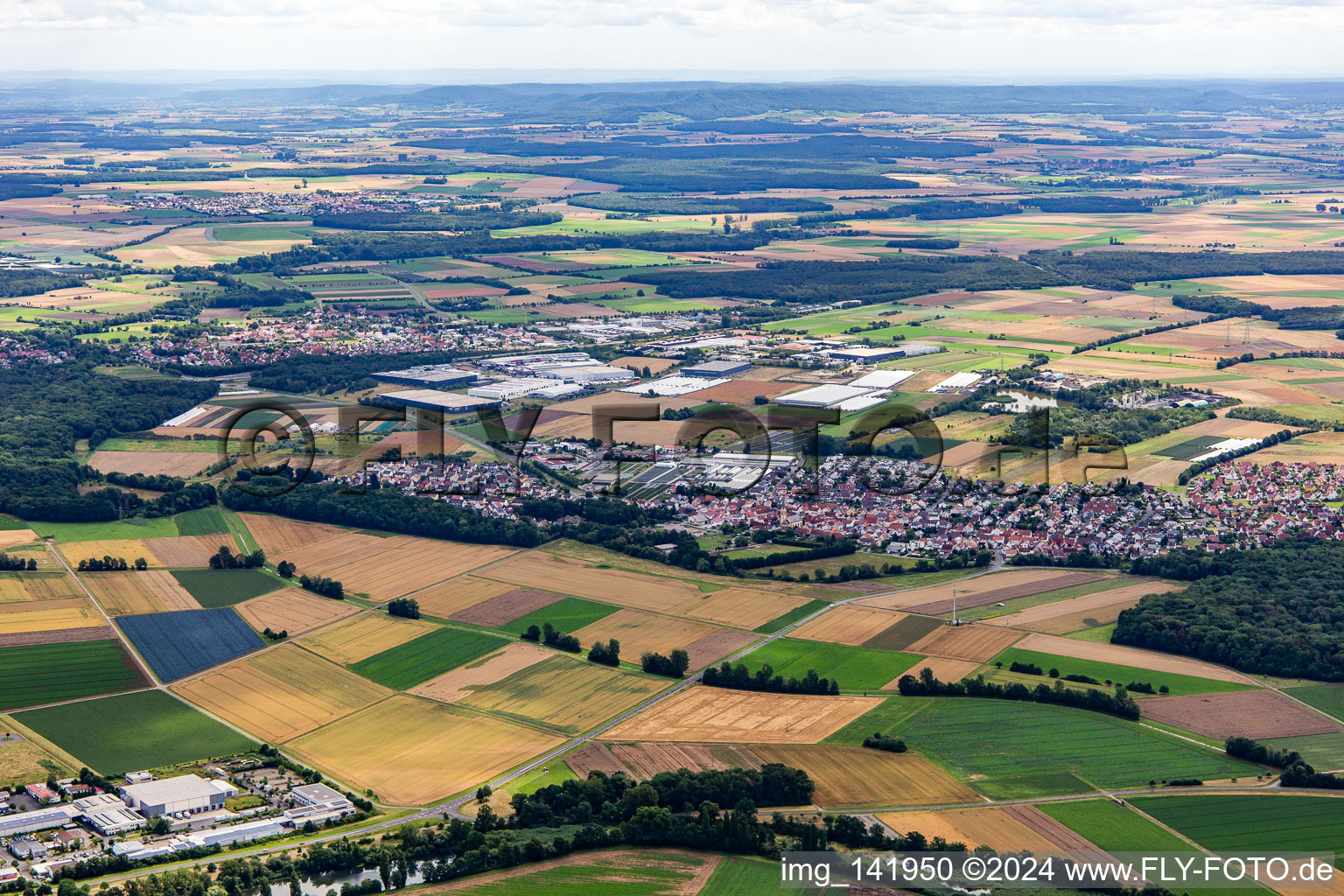 Röthlein dans le département Bavière, Allemagne depuis l'avion