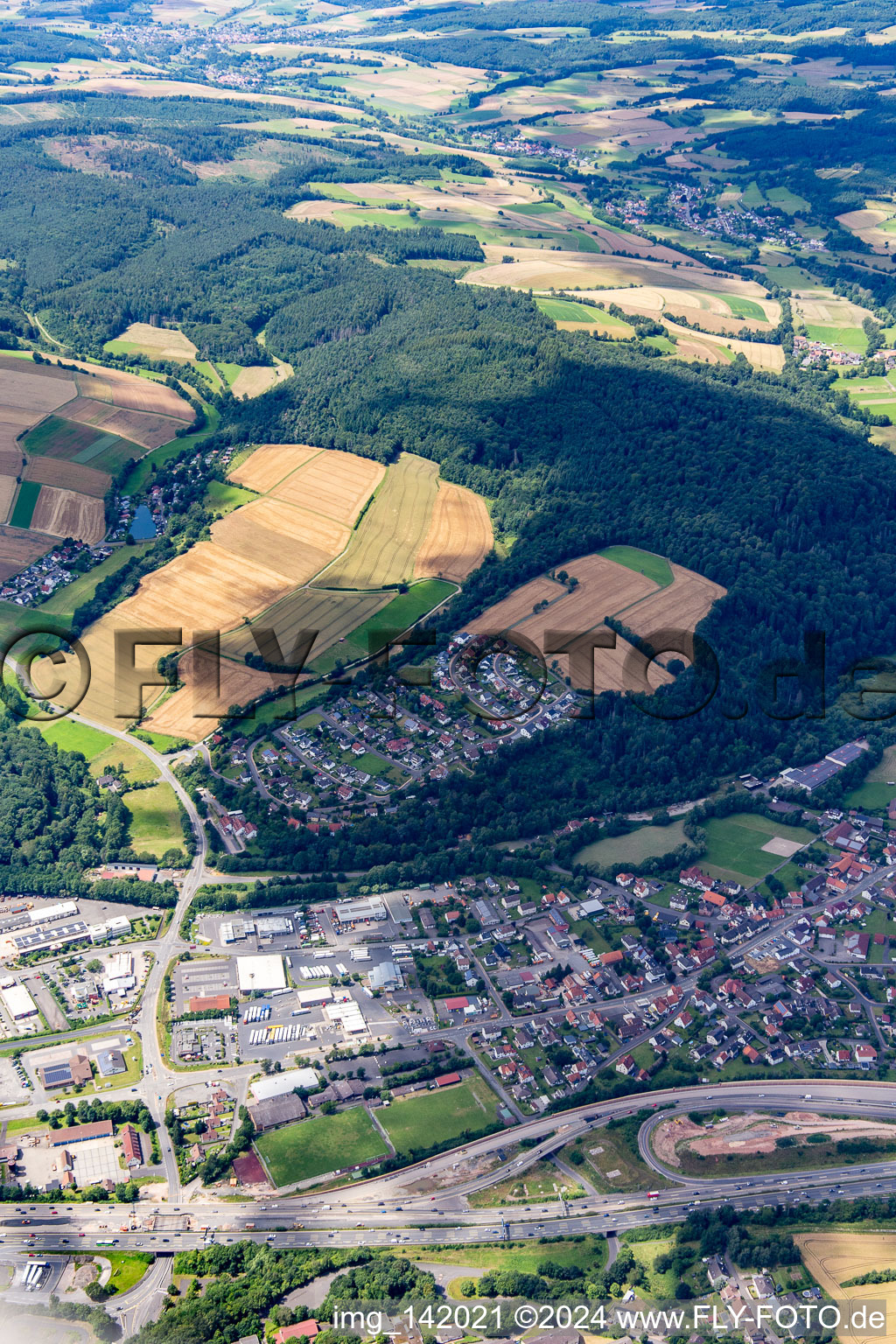 Vue aérienne de Kirchheim dans le département Hesse, Allemagne