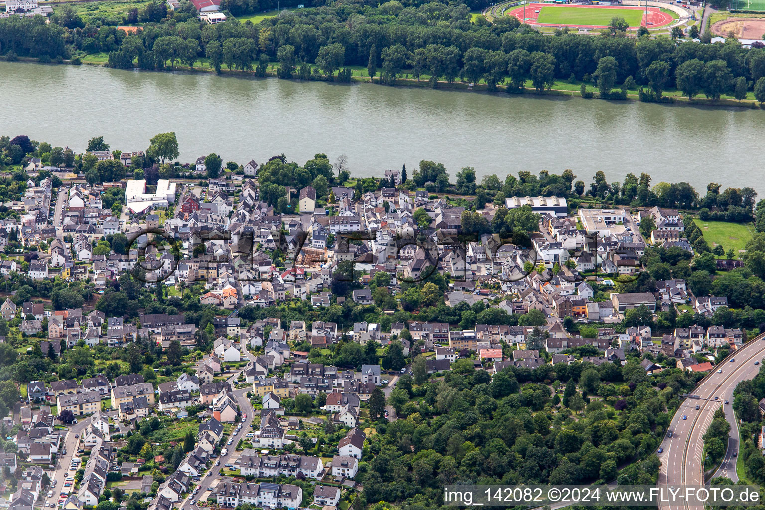 Vue aérienne de Quartier de la rive droite du Rhin à le quartier Horchheim in Koblenz dans le département Rhénanie-Palatinat, Allemagne