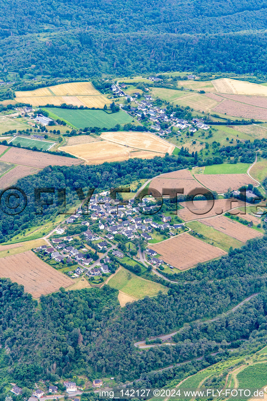 Vue aérienne de Breitscheid dans le département Rhénanie-Palatinat, Allemagne