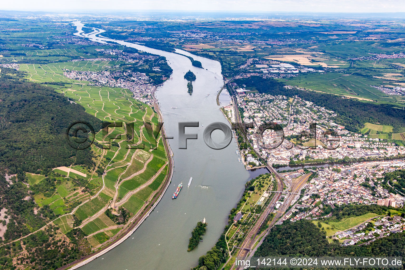 Vue aérienne de Bingen am Rhein dans le département Rhénanie-Palatinat, Allemagne