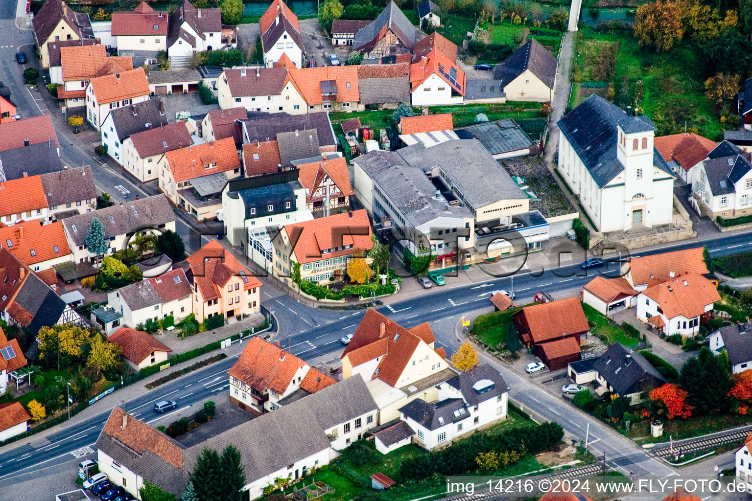 Vue aérienne de Zuzenhausen dans le département Bade-Wurtemberg, Allemagne