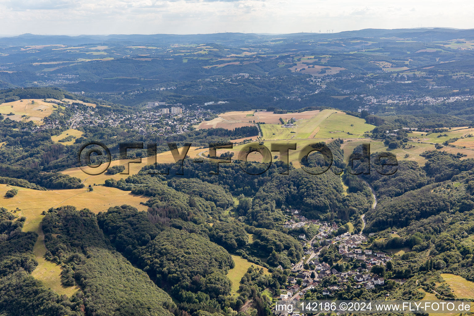 Photographie aérienne de Aéroport Idar-Oberstein/Göttschied à le quartier Göttschied in Idar-Oberstein dans le département Rhénanie-Palatinat, Allemagne