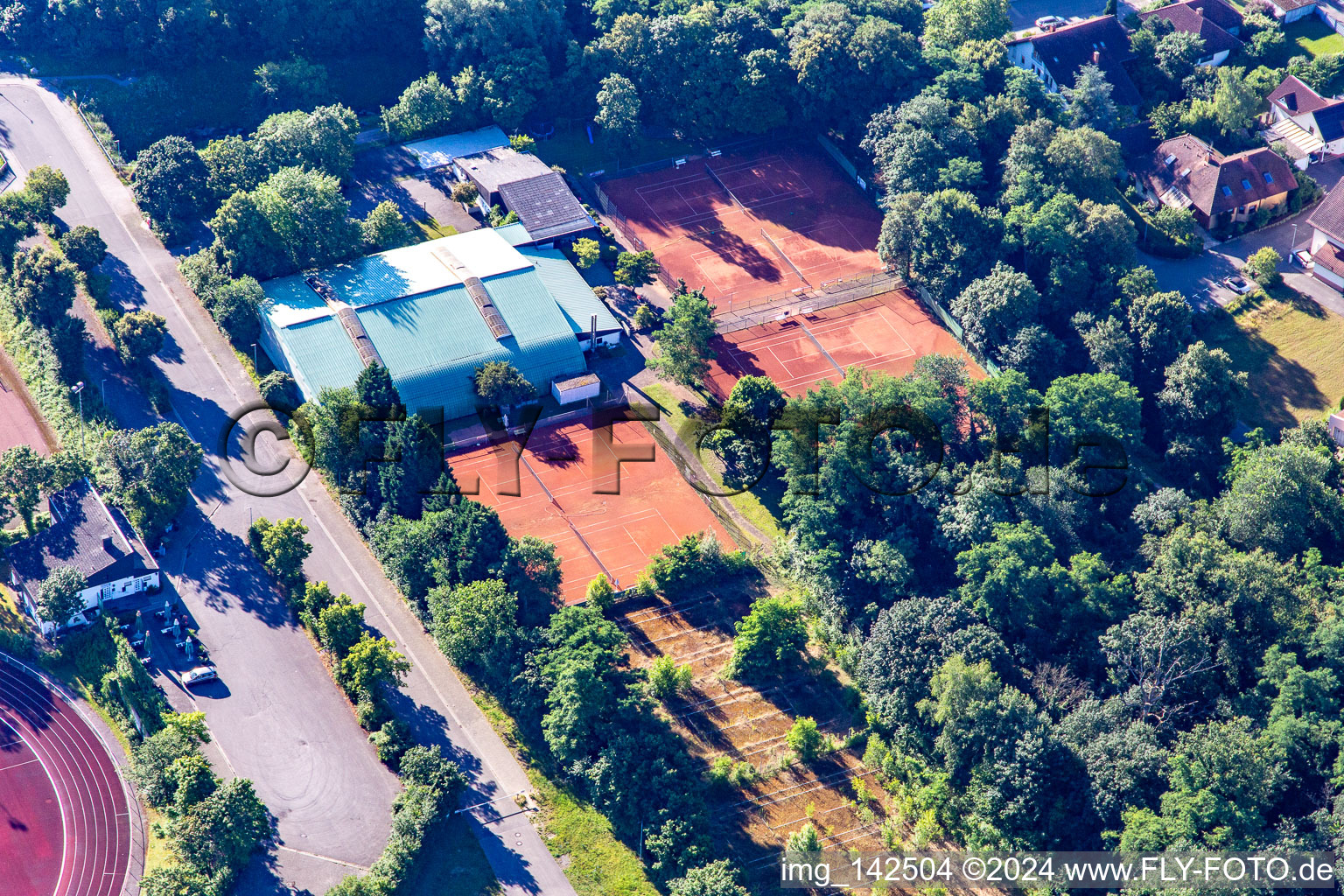 Vue aérienne de Club de tennis Germersheim eV à Germersheim dans le département Rhénanie-Palatinat, Allemagne