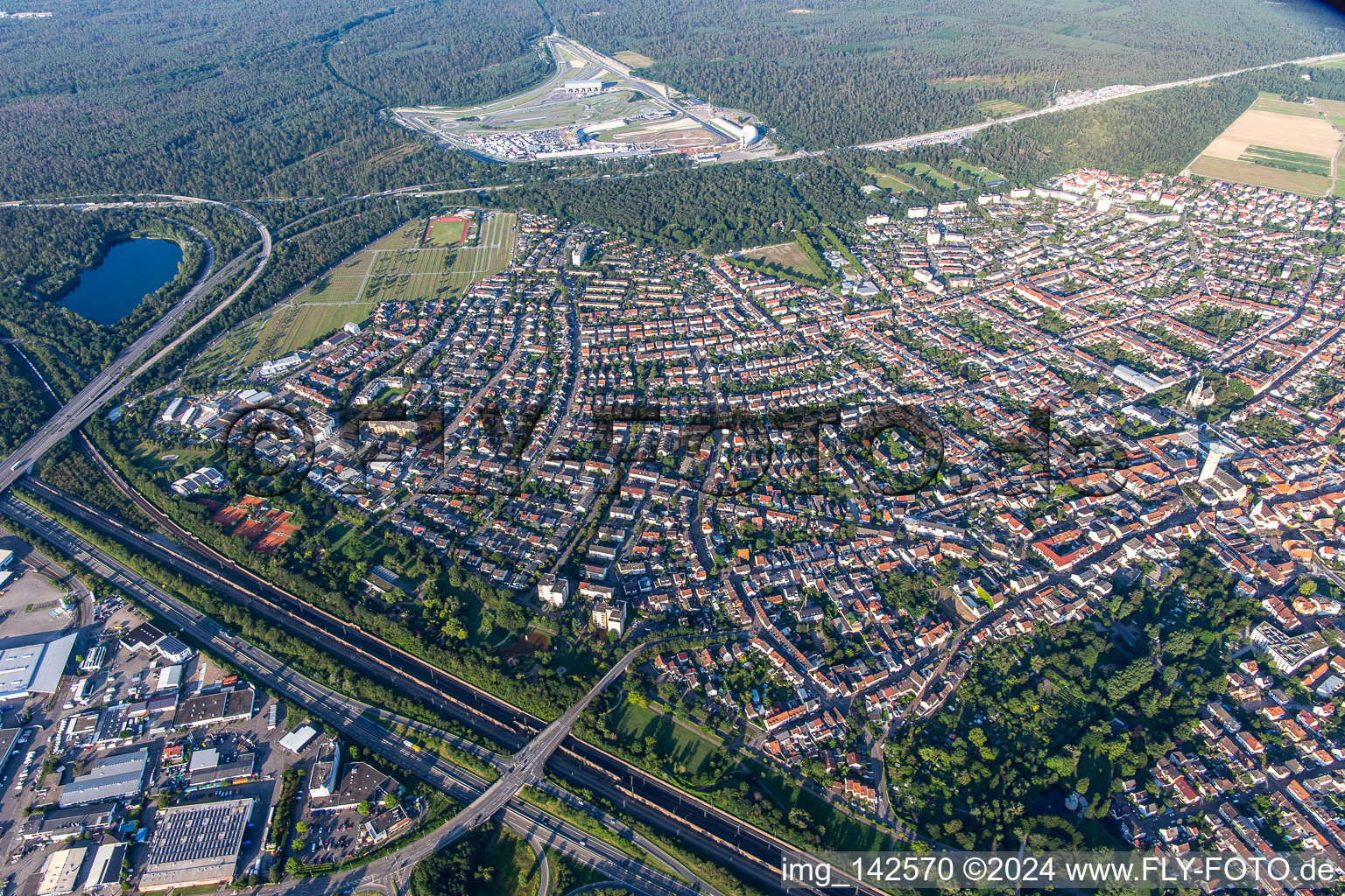 Photographie aérienne de Hockenheim dans le département Bade-Wurtemberg, Allemagne