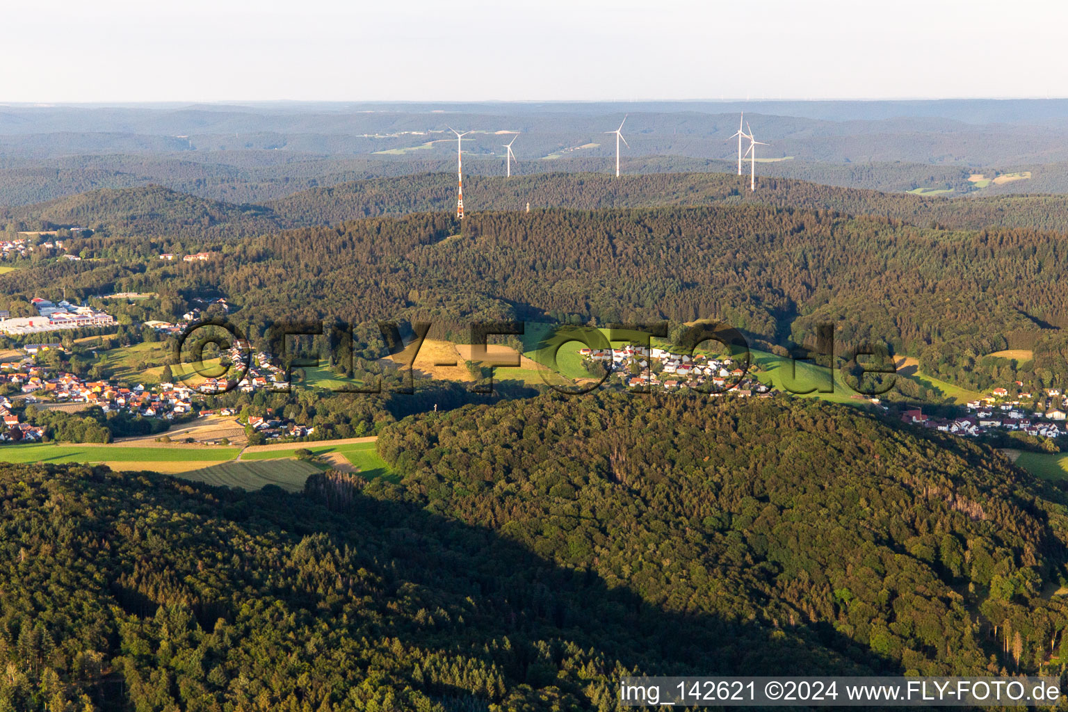 Vue aérienne de Moins de Abtsteinach de l'ouest à le quartier Unter-Abtsteinach in Abtsteinach dans le département Hesse, Allemagne