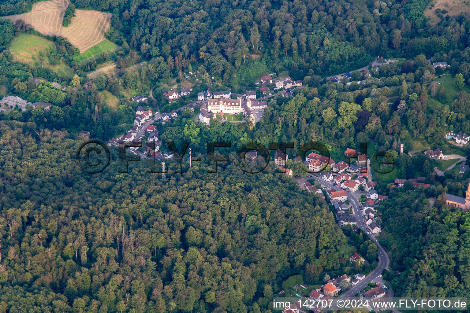 Vue aérienne de ConO à le quartier Schönberg in Bensheim dans le département Hesse, Allemagne