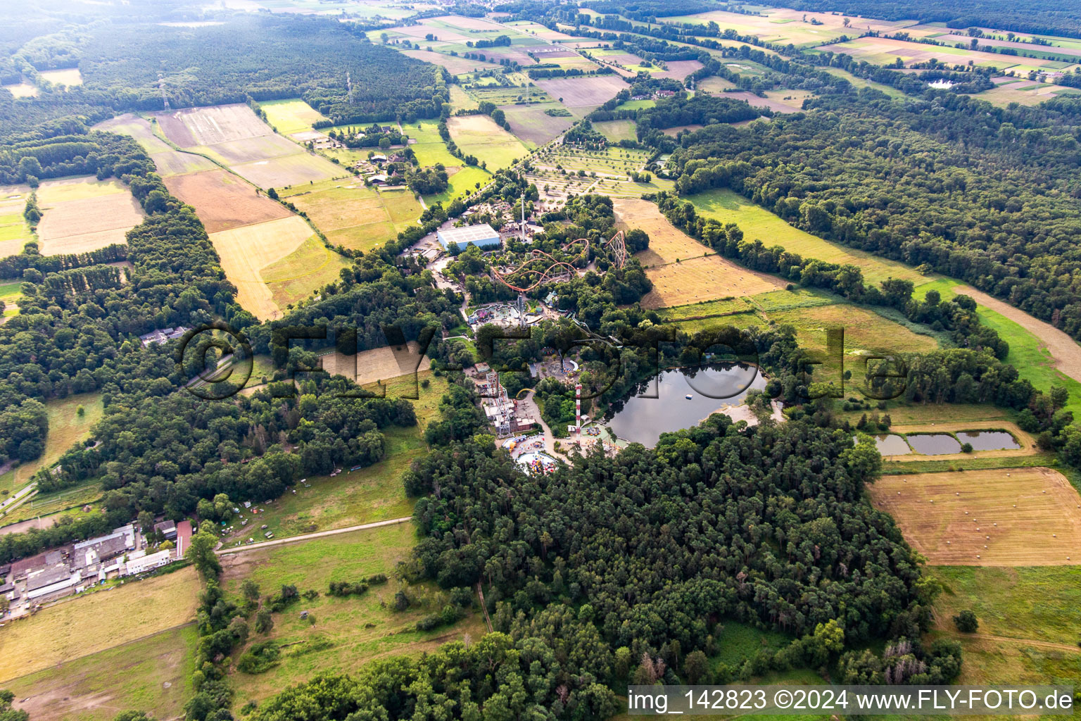 Vue aérienne de Parc de vacances Allemagne à Haßloch dans le département Rhénanie-Palatinat, Allemagne