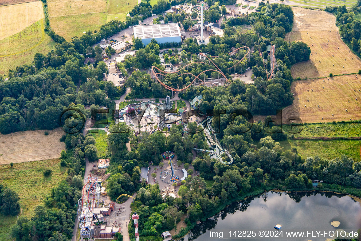 Vue aérienne de BigFM Expedition GeForce dans un parc de vacances en Allemagne à Haßloch dans le département Rhénanie-Palatinat, Allemagne