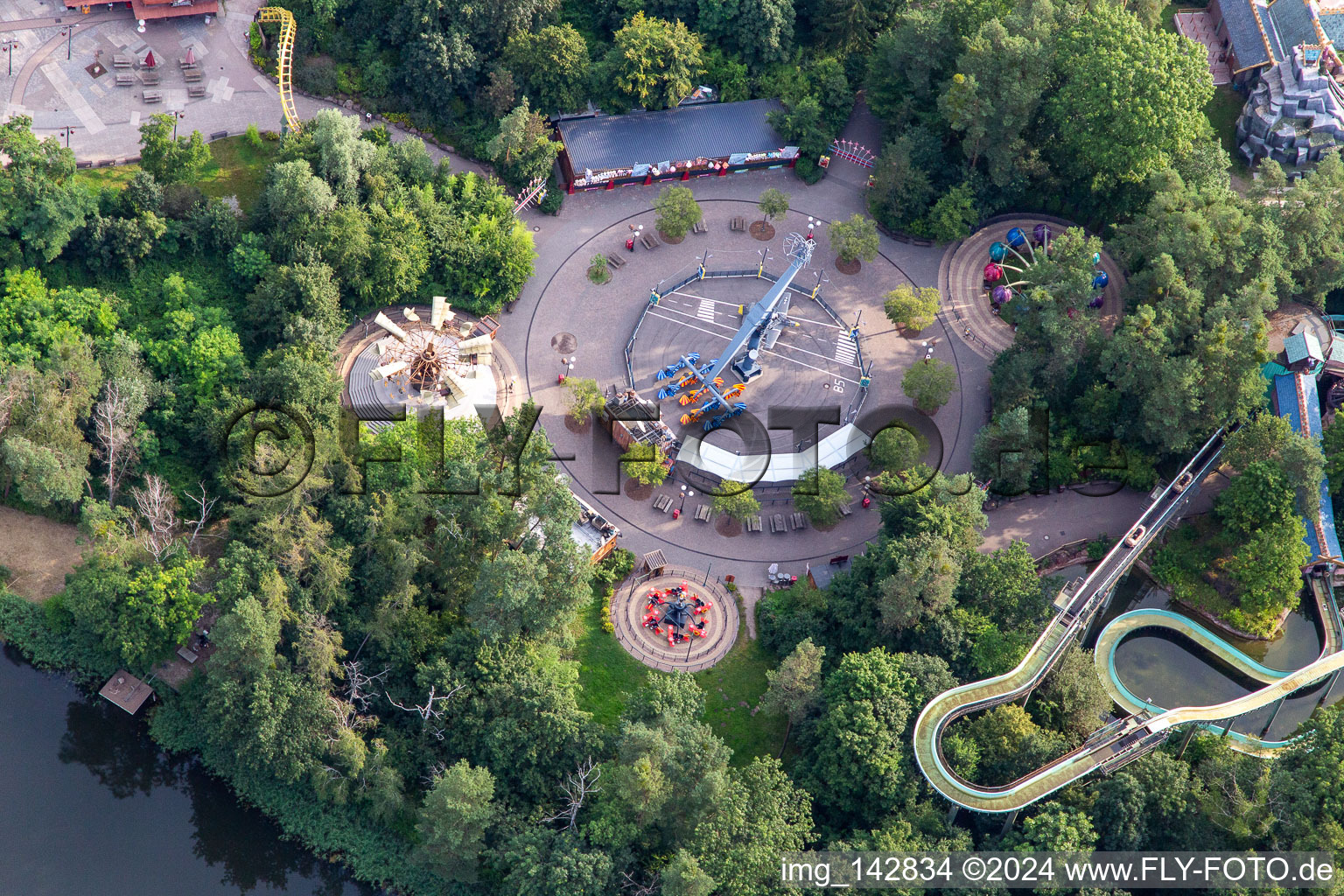 Vue aérienne de Sky Fly au parc de vacances en Allemagne à Haßloch dans le département Rhénanie-Palatinat, Allemagne