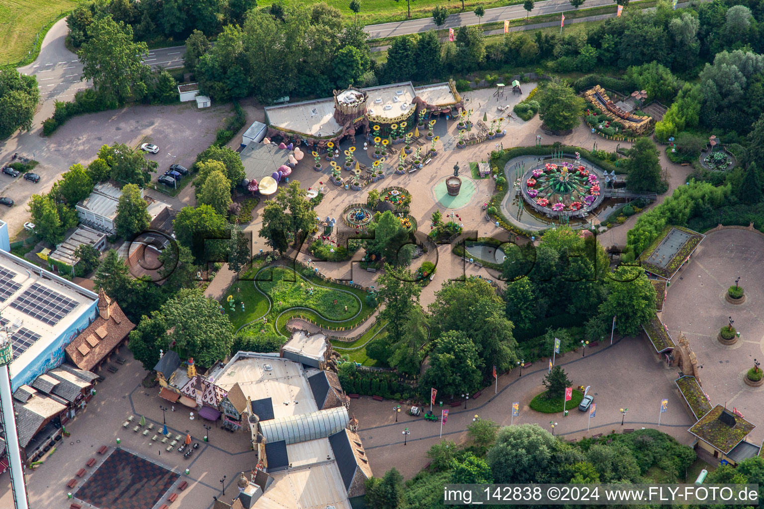 Vue aérienne de Les fleurs de Maja dans un parc de vacances en Allemagne à Haßloch dans le département Rhénanie-Palatinat, Allemagne