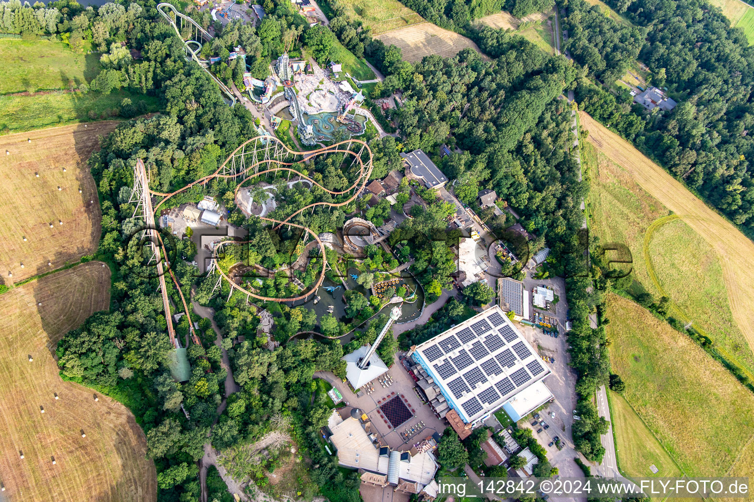 Vue aérienne de BigFM Expedition GeForce dans un parc de vacances en Allemagne à Haßloch dans le département Rhénanie-Palatinat, Allemagne