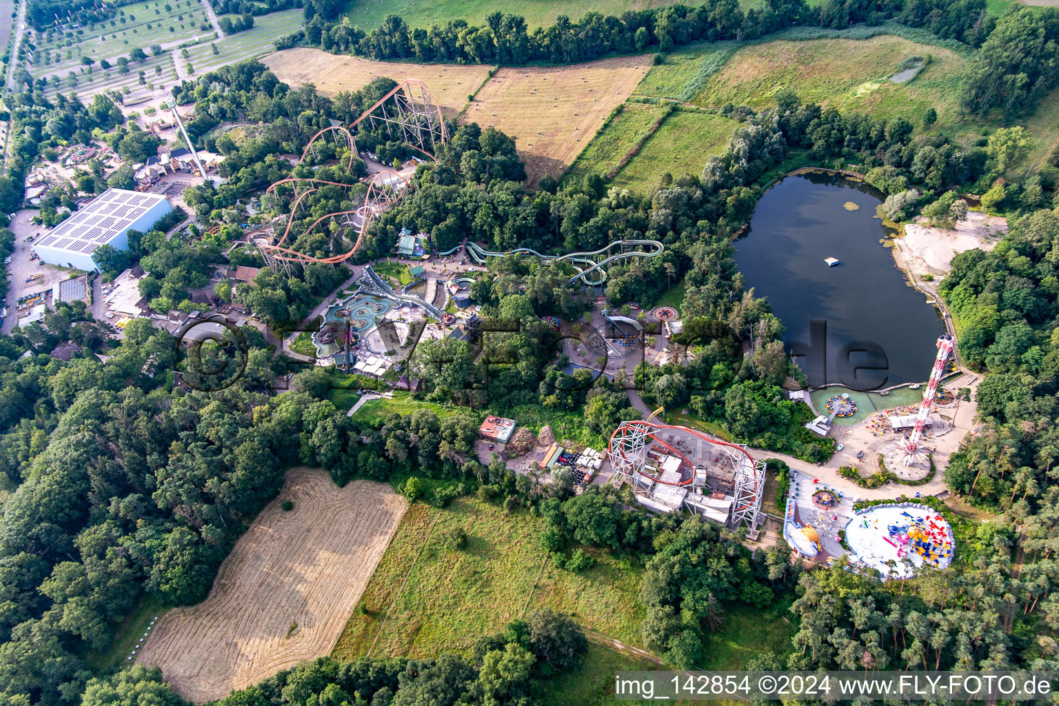 Enregistrement par drone de Parc de vacances Allemagne à Haßloch dans le département Rhénanie-Palatinat, Allemagne