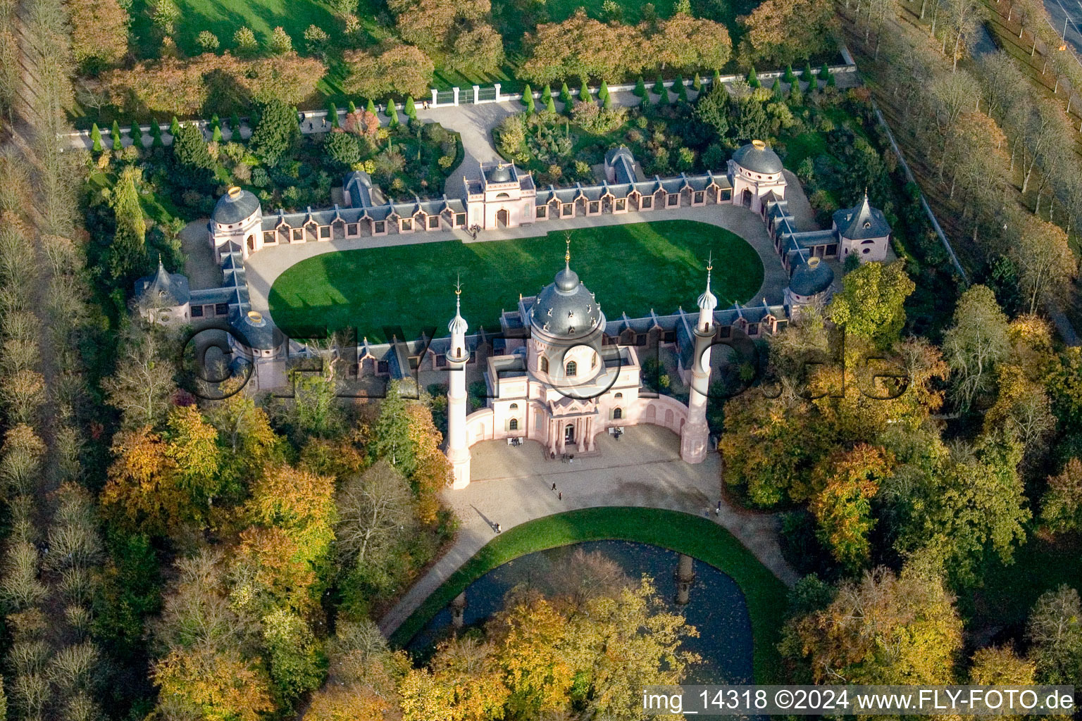 Schwetzingen dans le département Bade-Wurtemberg, Allemagne vue d'en haut