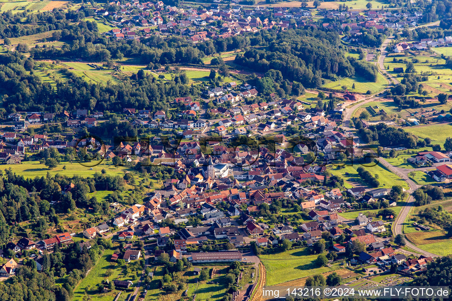 Vue oblique de Quartier Gossersweiler in Gossersweiler-Stein dans le département Rhénanie-Palatinat, Allemagne