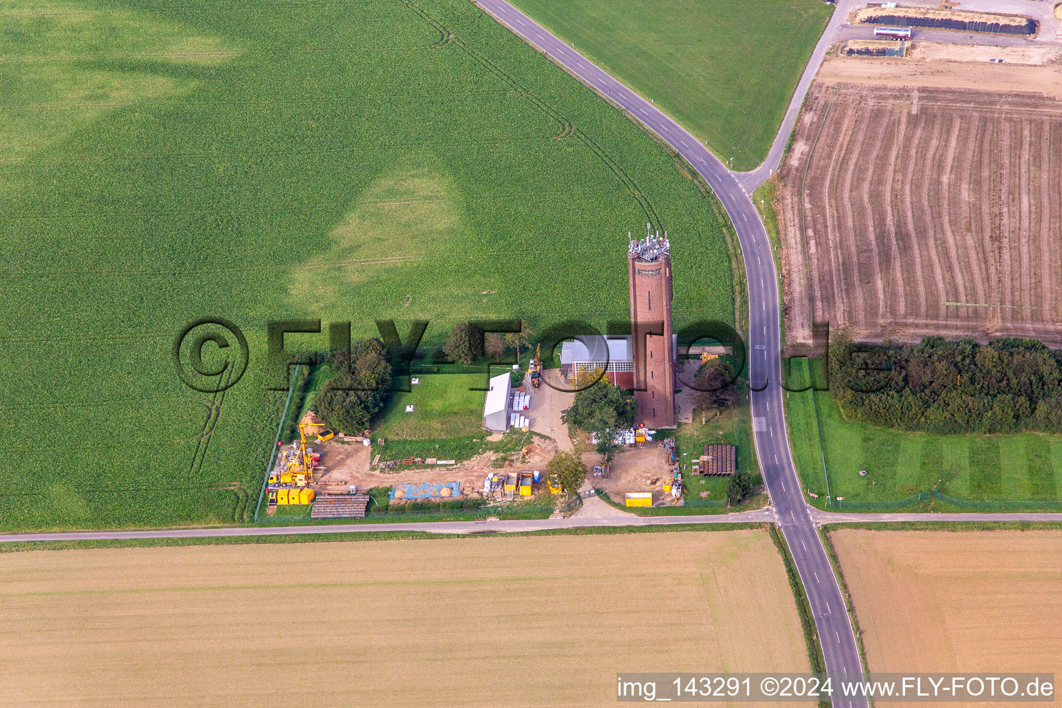 Vue aérienne de Château d'eau d'Oberbruch à le quartier Grebben in Heinsberg dans le département Rhénanie du Nord-Westphalie, Allemagne