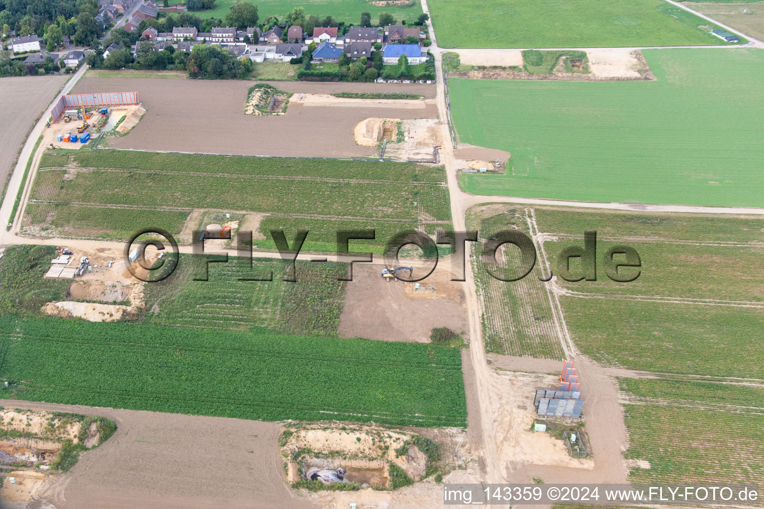 Vue aérienne de Fouilles exploratoires au nord de la mine de lignite à ciel ouvert de Garzweiler à le quartier Keyenberg in Erkelenz dans le département Rhénanie du Nord-Westphalie, Allemagne