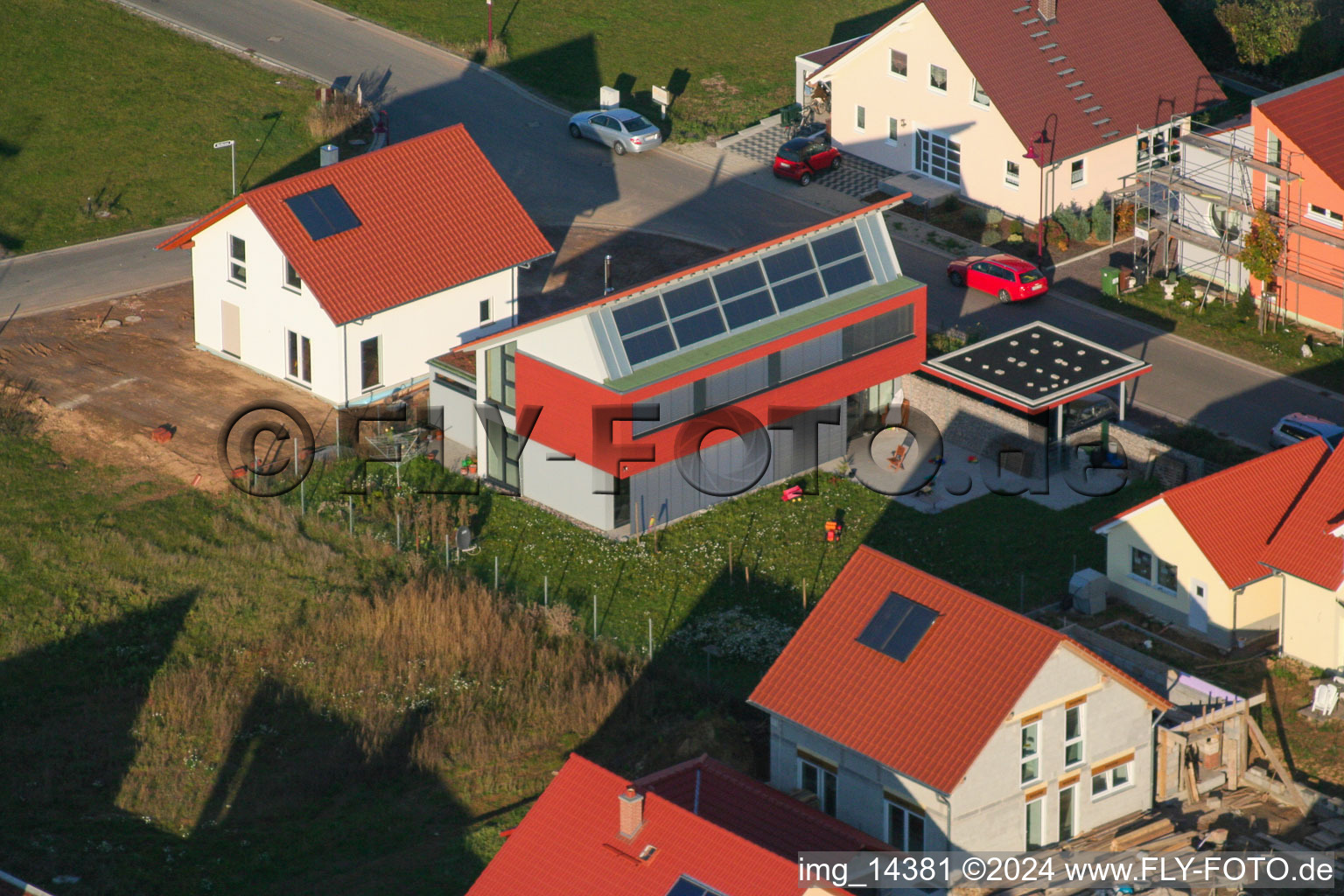 Steinweiler dans le département Rhénanie-Palatinat, Allemagne du point de vue du drone