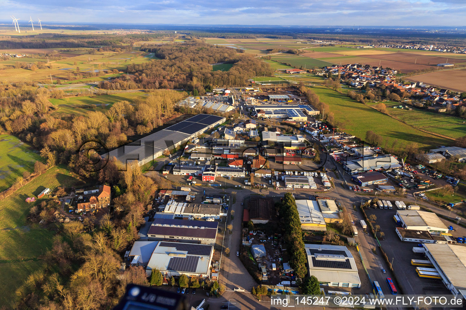 Vue aérienne de Barthelsmühlring à le quartier Minderslachen in Kandel dans le département Rhénanie-Palatinat, Allemagne